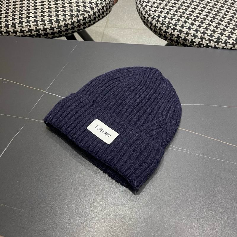 Burberry hat (4960)