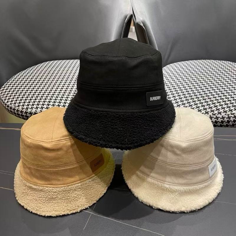 Burberry hat (98)