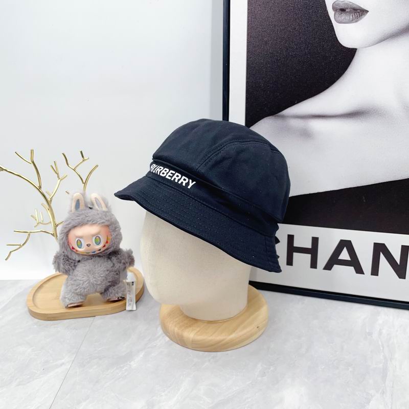 Burberry hat dx (346)