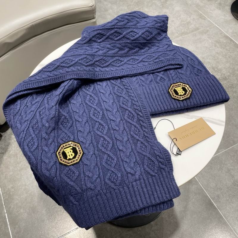 Burberry scarf hat (181)