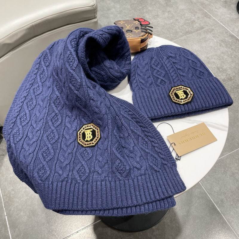 Burberry scarf hat (183)
