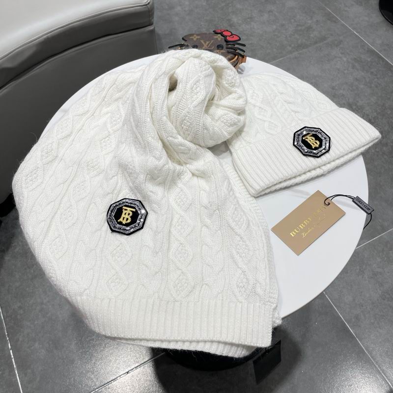 Burberry scarf hat (193)