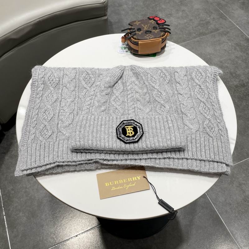 Burberry scarf hat (206)