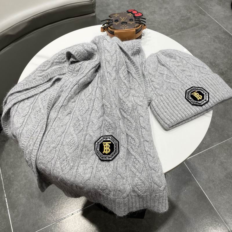 Burberry scarf hat (212)