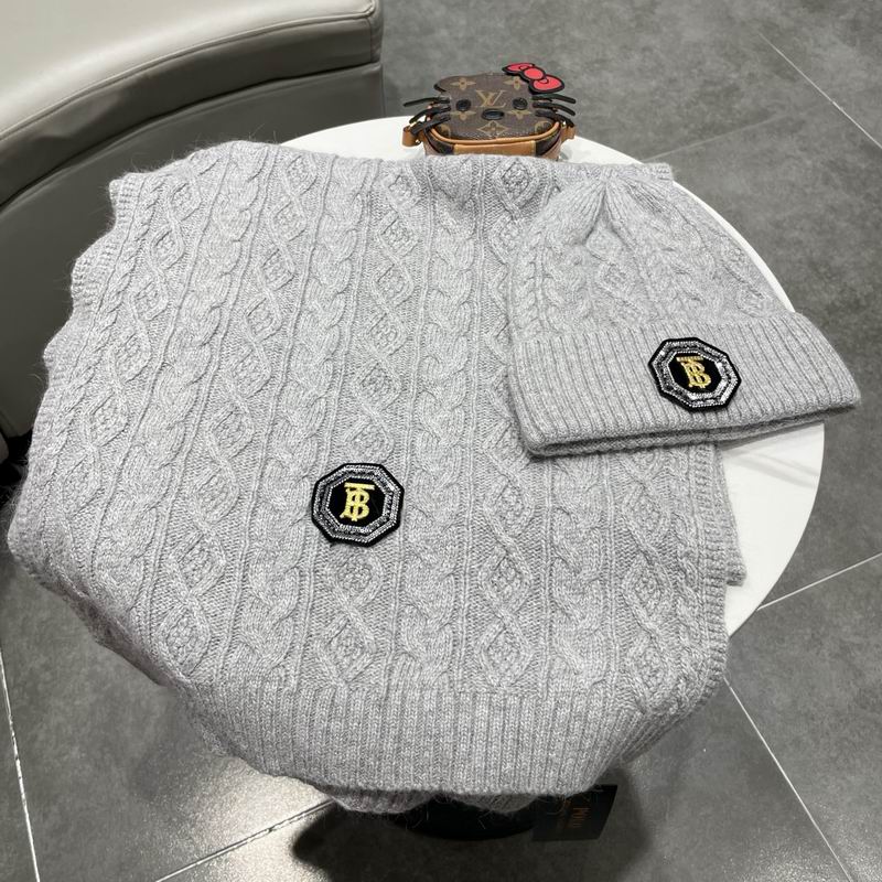 Burberry scarf hat (214)