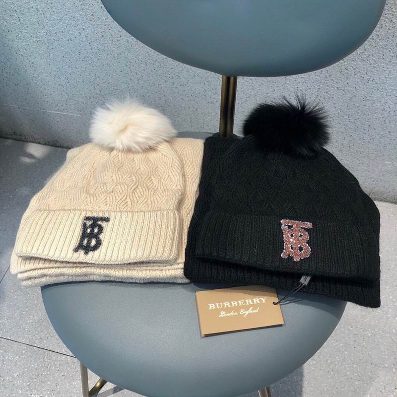 Burberry scarf hat (259)