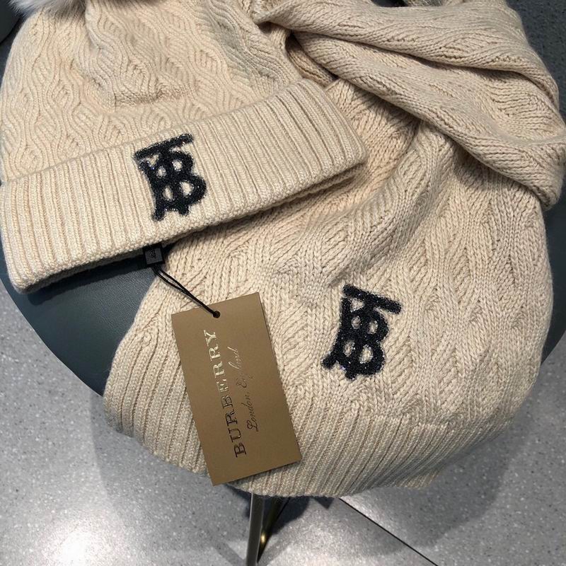 Burberry scarf hat (271)