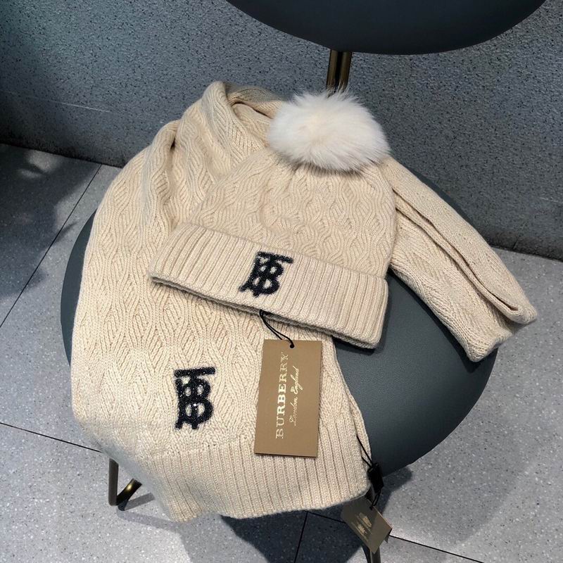 Burberry scarf hat (273)