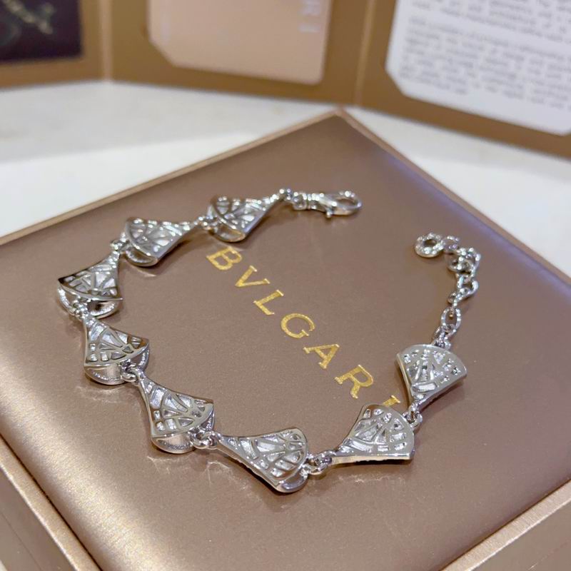 Bvlgari bracelet 01yxx105 (1)