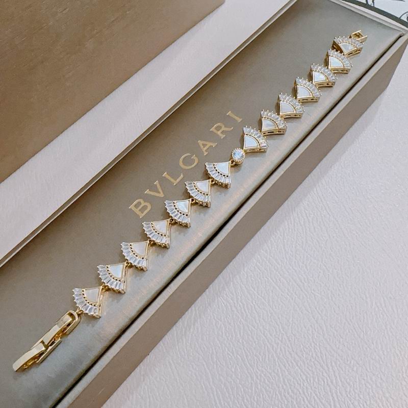 Bvlgari bracelet 11yxx18 (2)