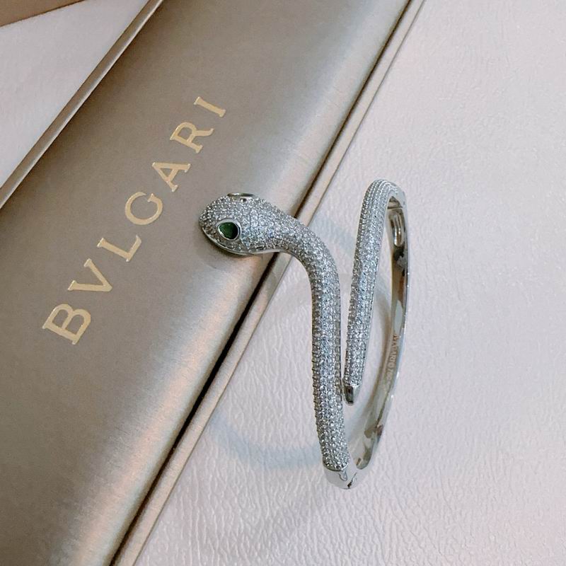 Bvlgari bracelet 11yxx19 (1)