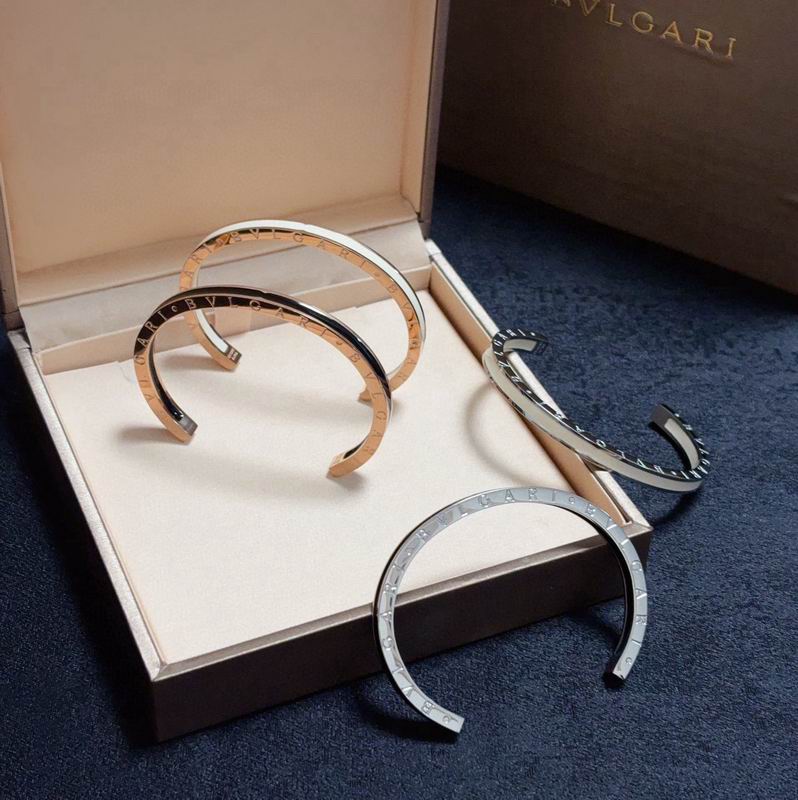 Bvlgari bracelet 11yxx32 (4)