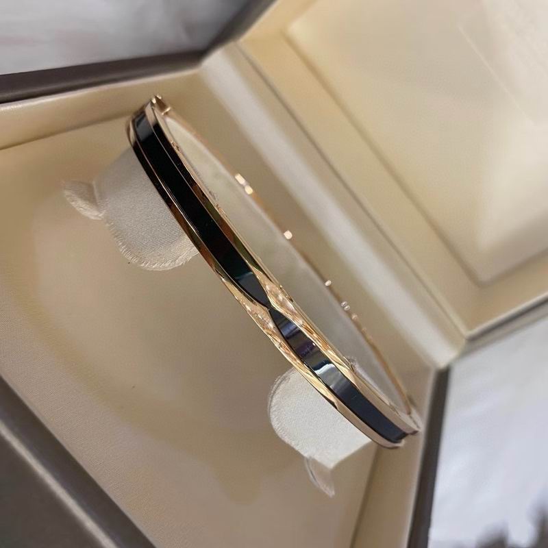 Bvlgari bracelet 12yxx63 (6)