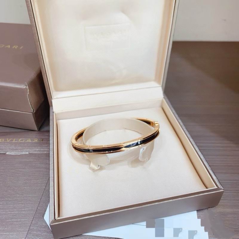 Bvlgari bracelet 12yxx63 (7)