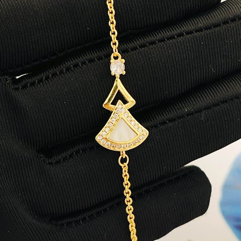 Bvlgari bracelet 12yxx88 (2)