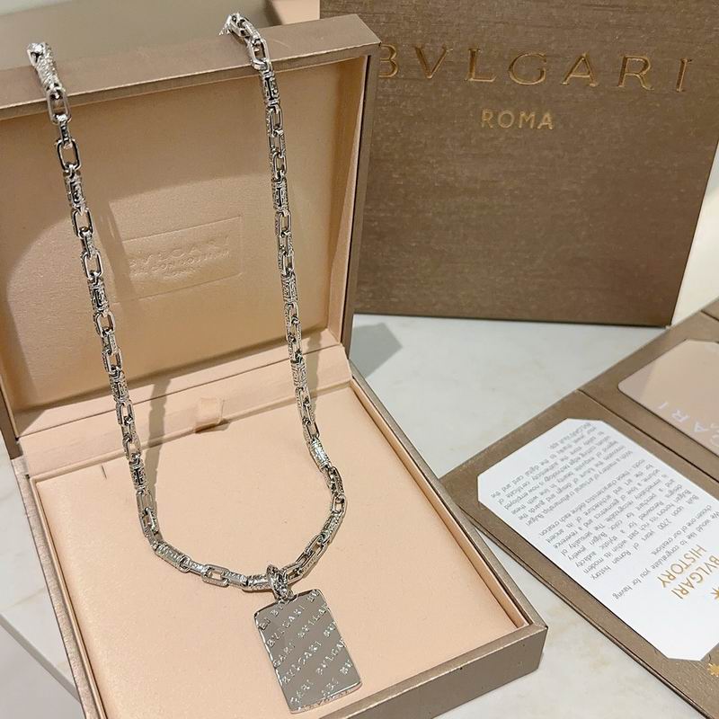 Bvlgari necklace 01yxx126 (2)