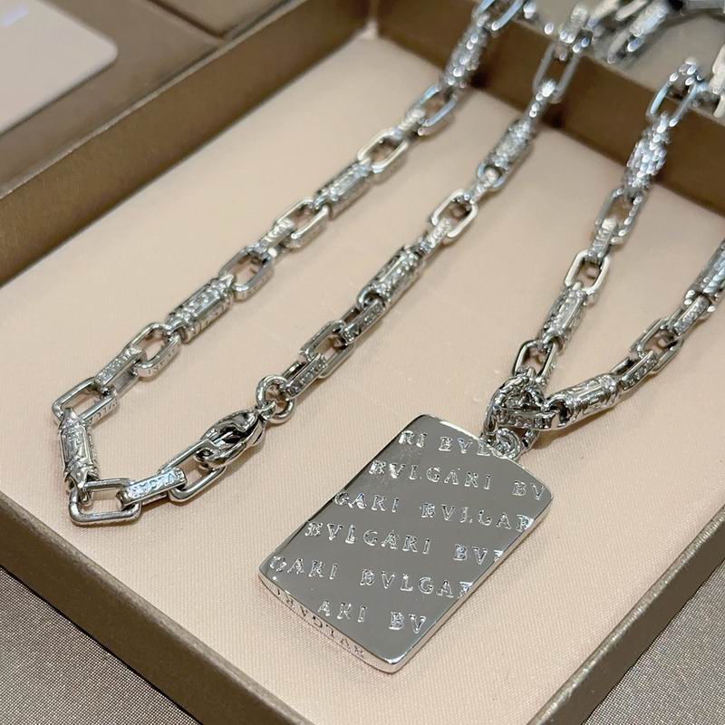 Bvlgari necklace 01yxx126 (6)
