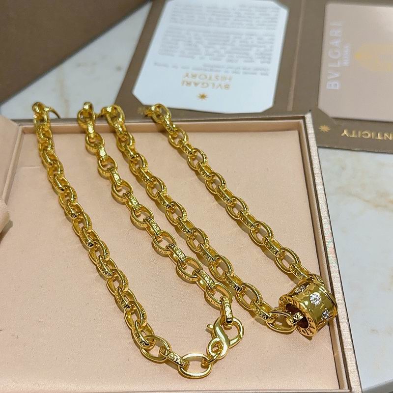 Bvlgari necklace 01yxx127 (3)