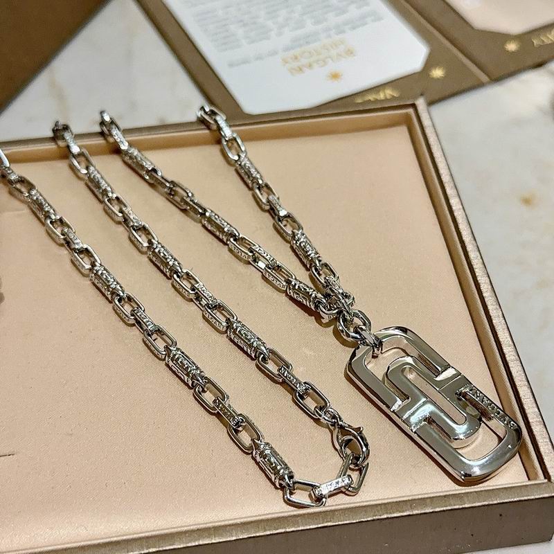 Bvlgari necklace 01yxx130 (2)