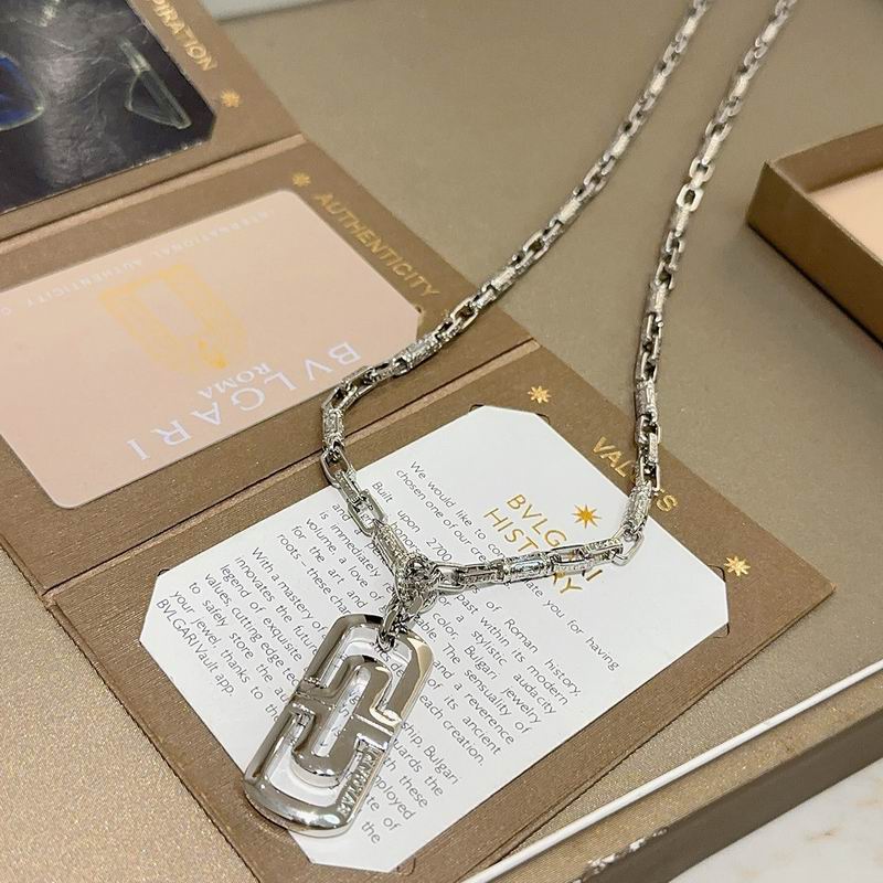 Bvlgari necklace 01yxx130 (3)