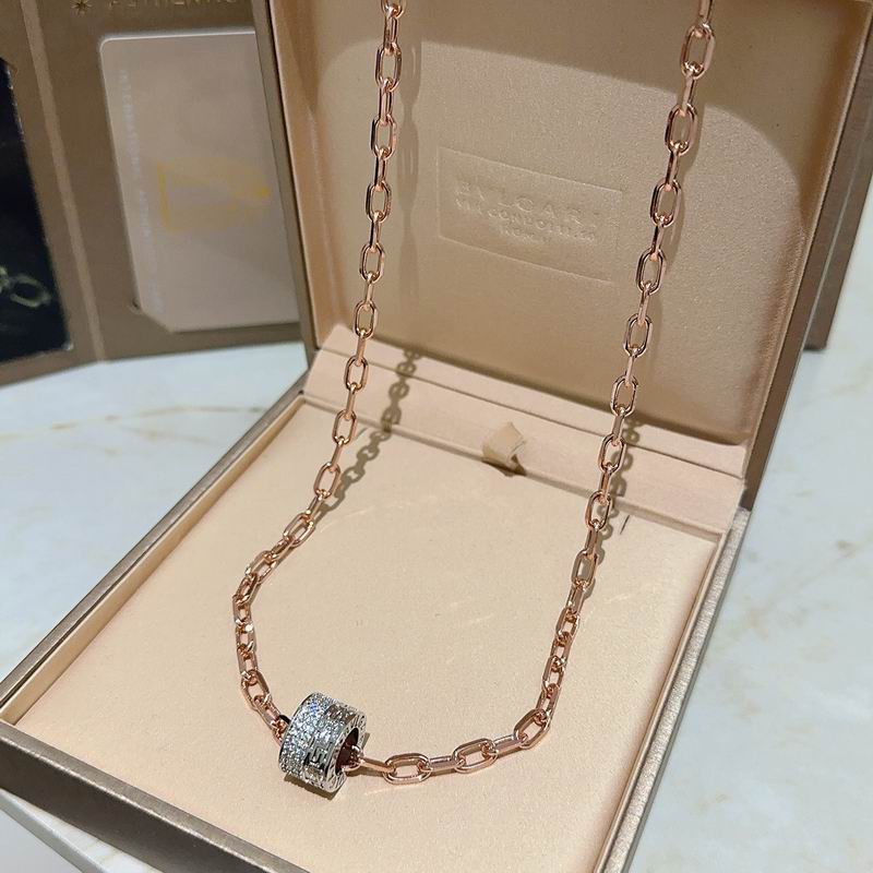 Bvlgari necklace 01yxx132 (6)