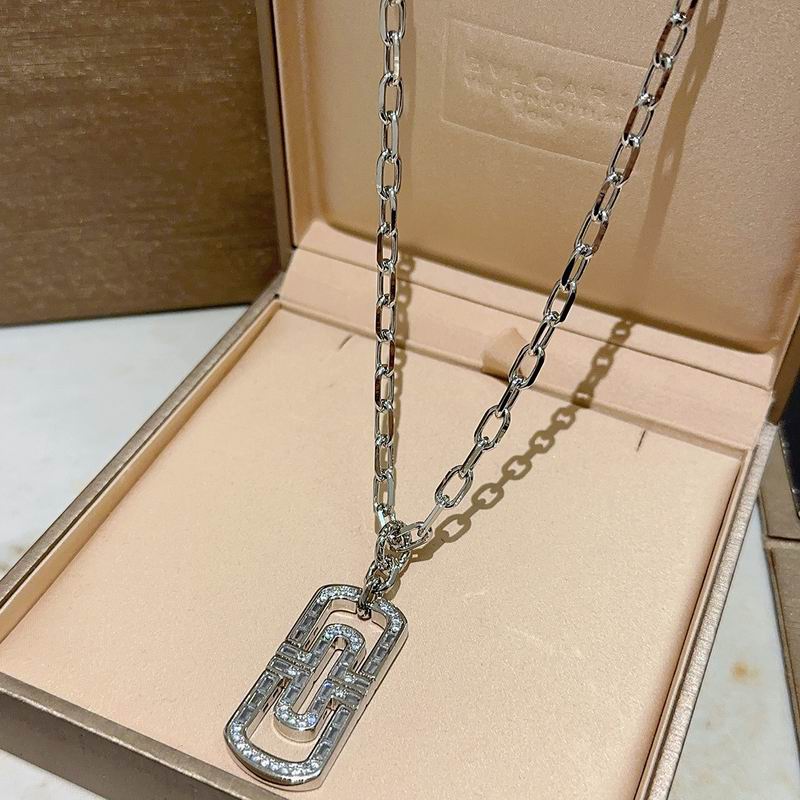 Bvlgari necklace 01yxx134 (4)