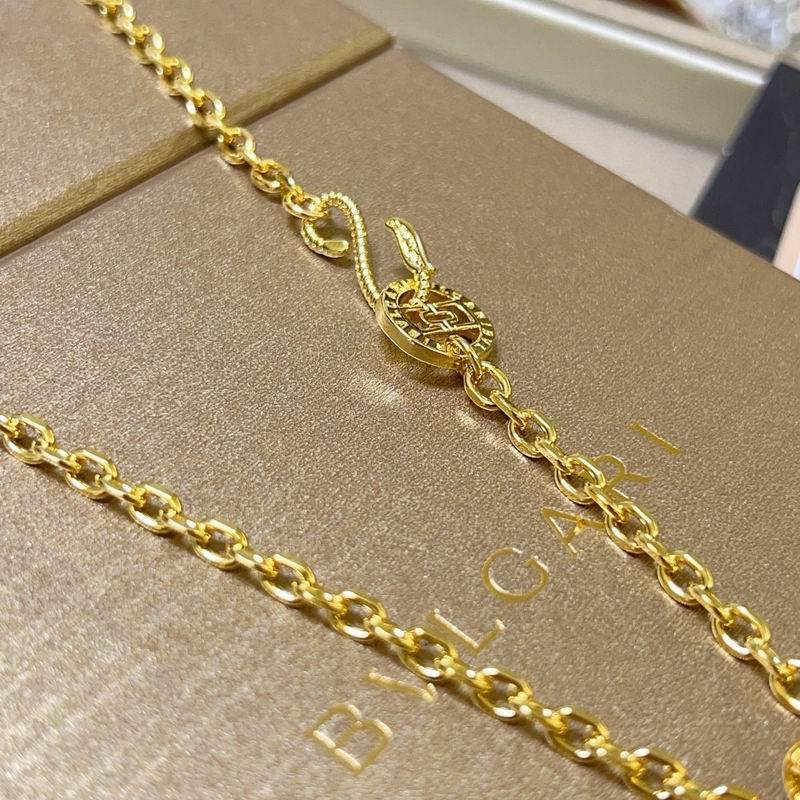 Bvlgari necklace 01yxx136 (5)