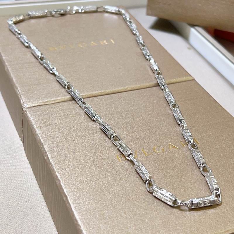 Bvlgari necklace 01yxx137 (5)