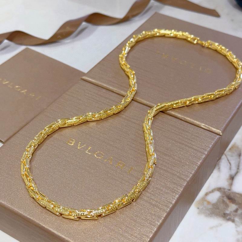 Bvlgari necklace 01yxx138 (3)