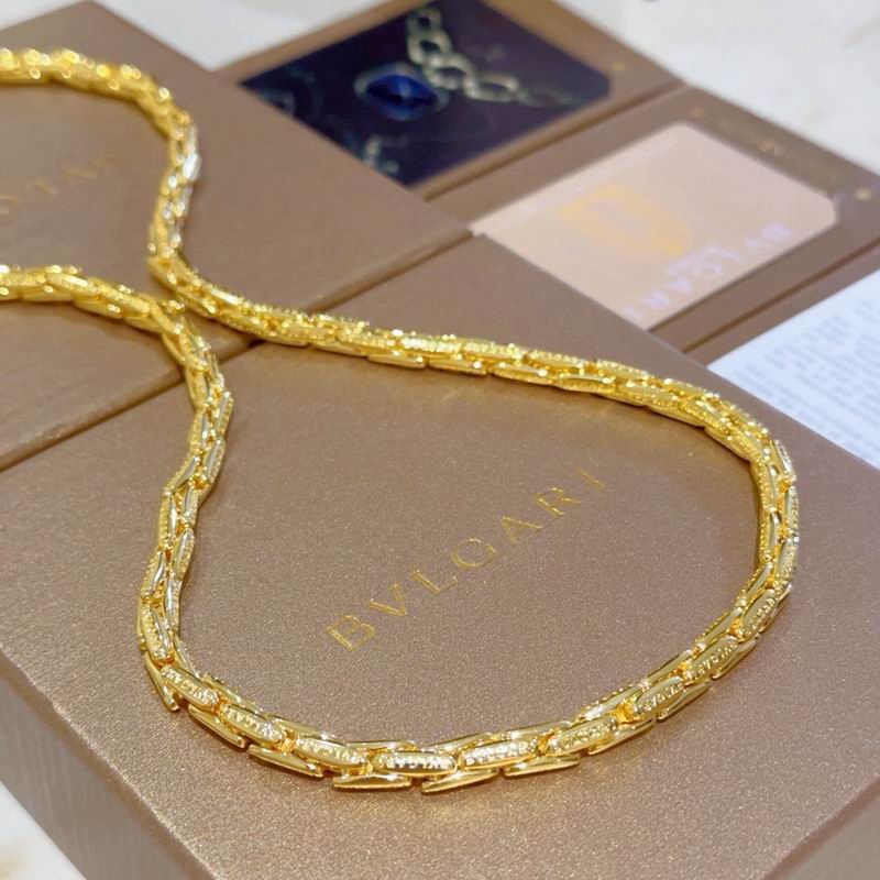 Bvlgari necklace 01yxx138 (6)