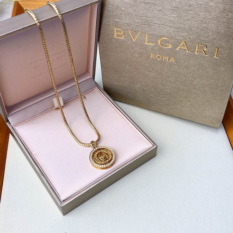 Bvlgari necklace 01yxx143 (5)