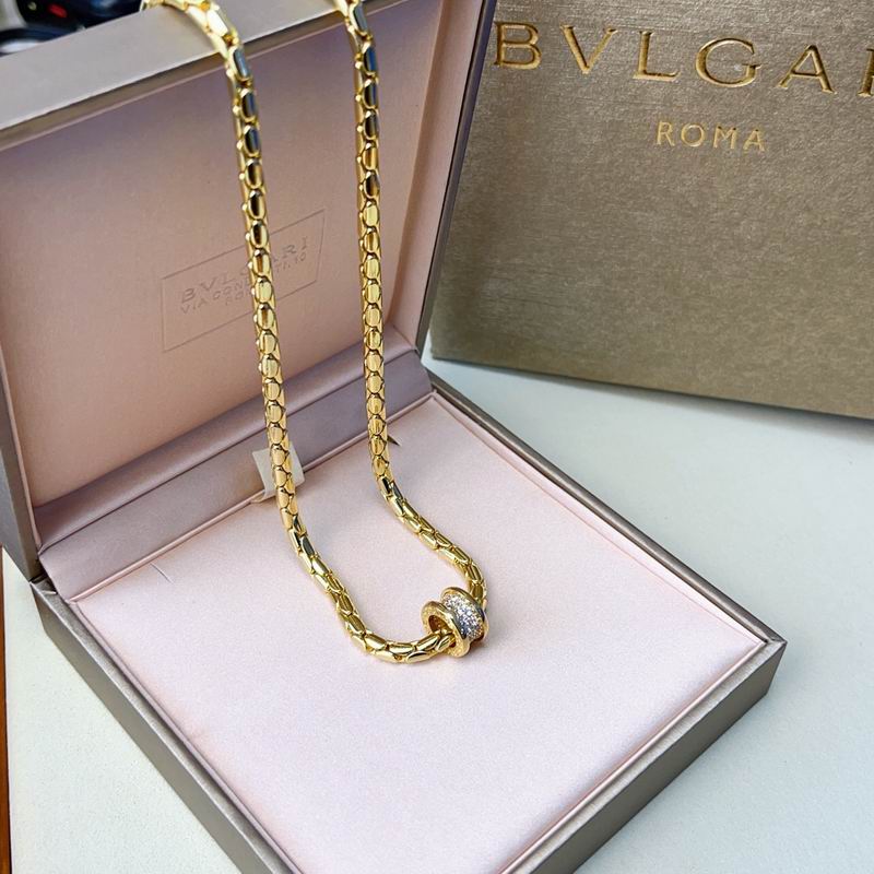 Bvlgari necklace 01yxx144 (4)
