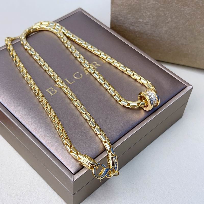 Bvlgari necklace 01yxx144 (5)