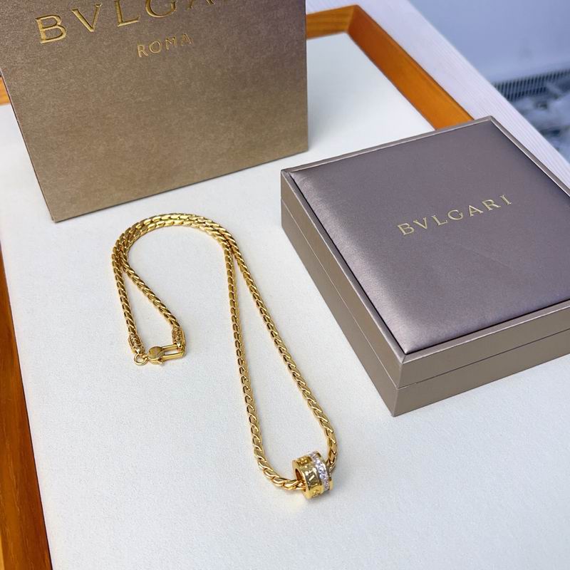 Bvlgari necklace 01yxx145 (5)