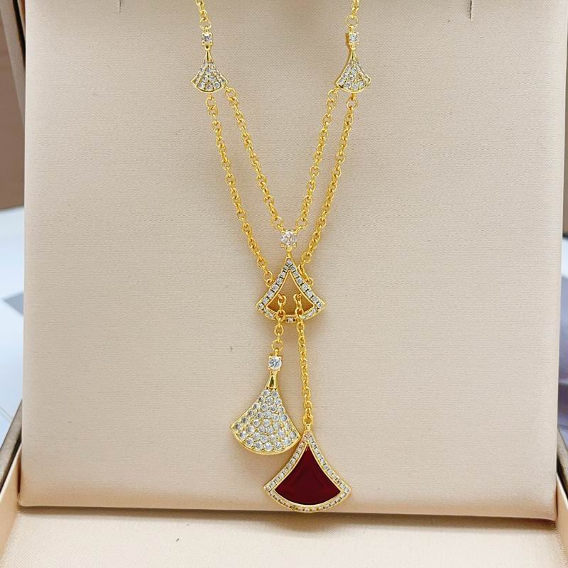 Bvlgari necklace 01yxx149 (11)