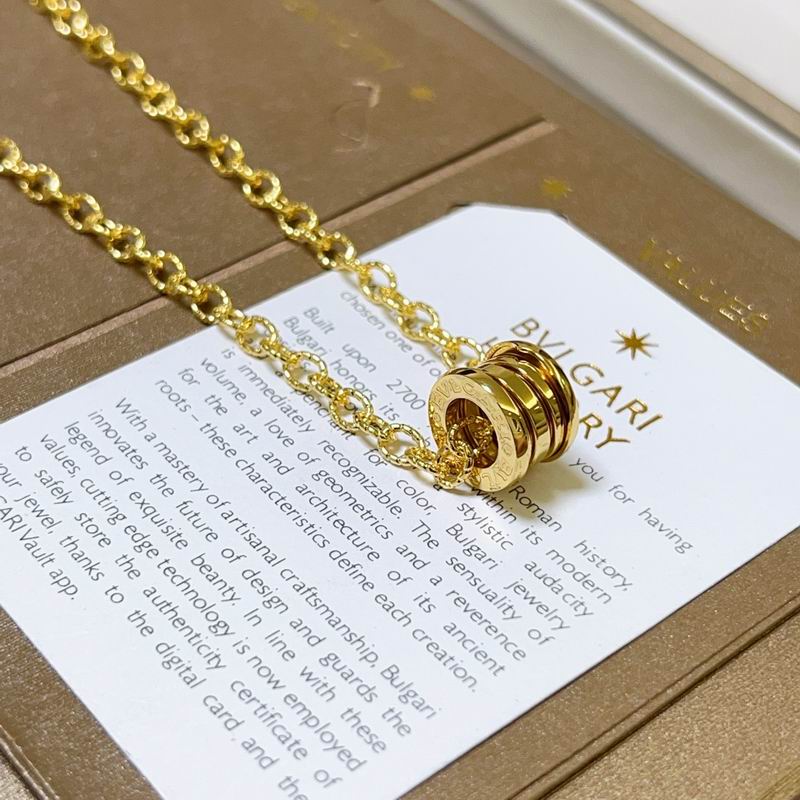 Bvlgari necklace 01yxx160 (2)