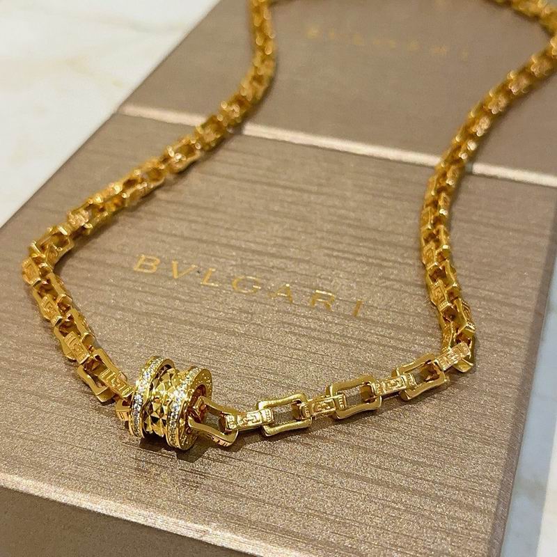 Bvlgari necklace 01yxx164 (2)