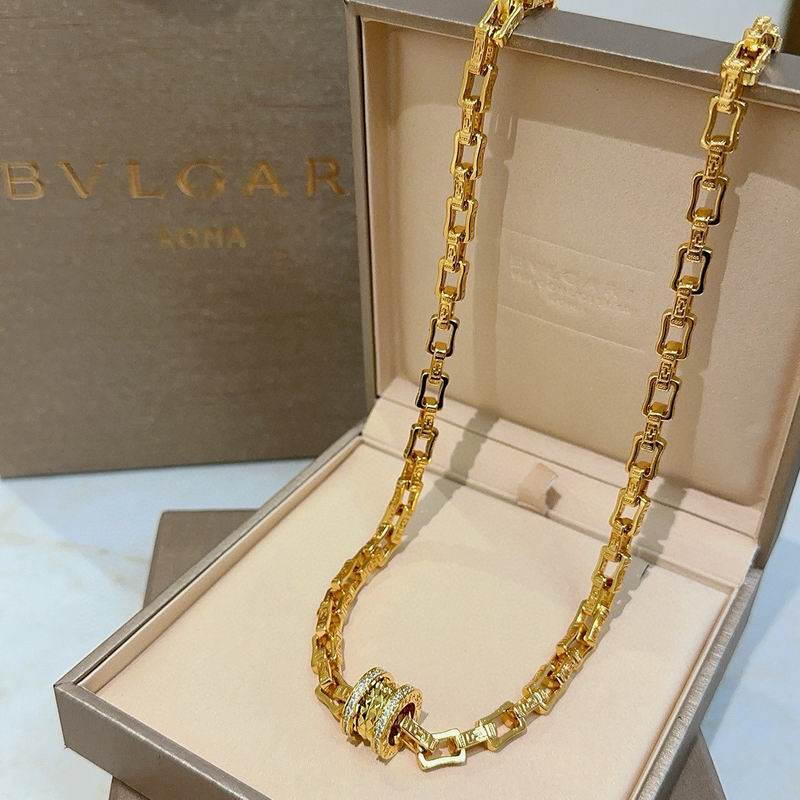 Bvlgari necklace 01yxx164 (3)