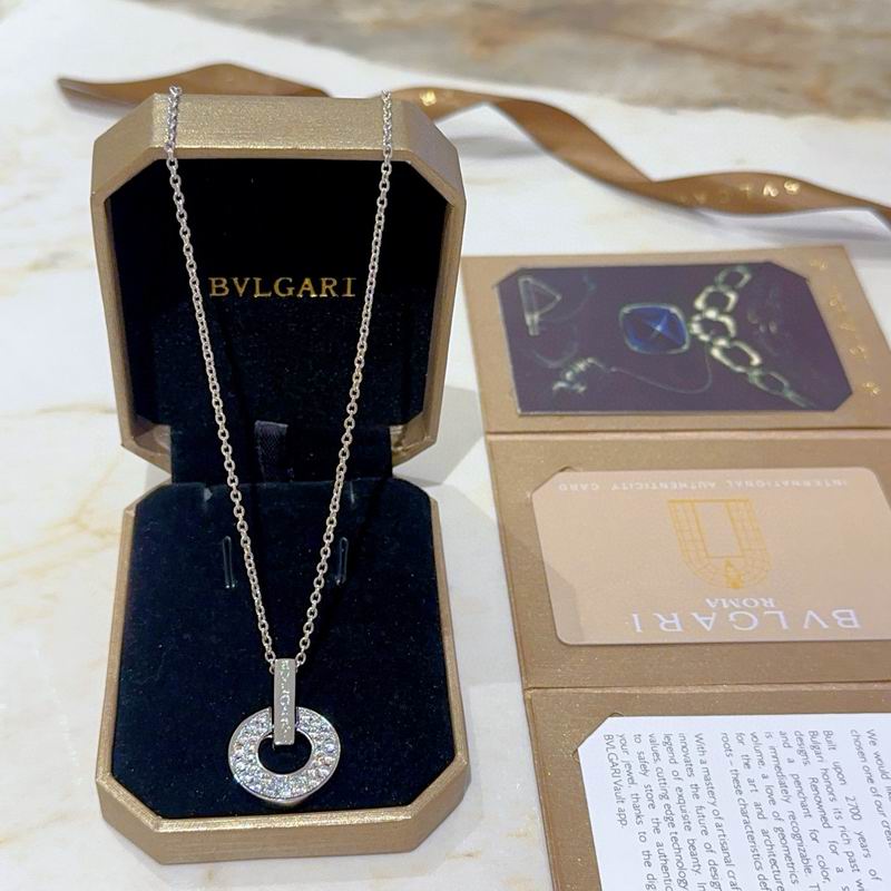 Bvlgari necklace 01yxx167 (2)