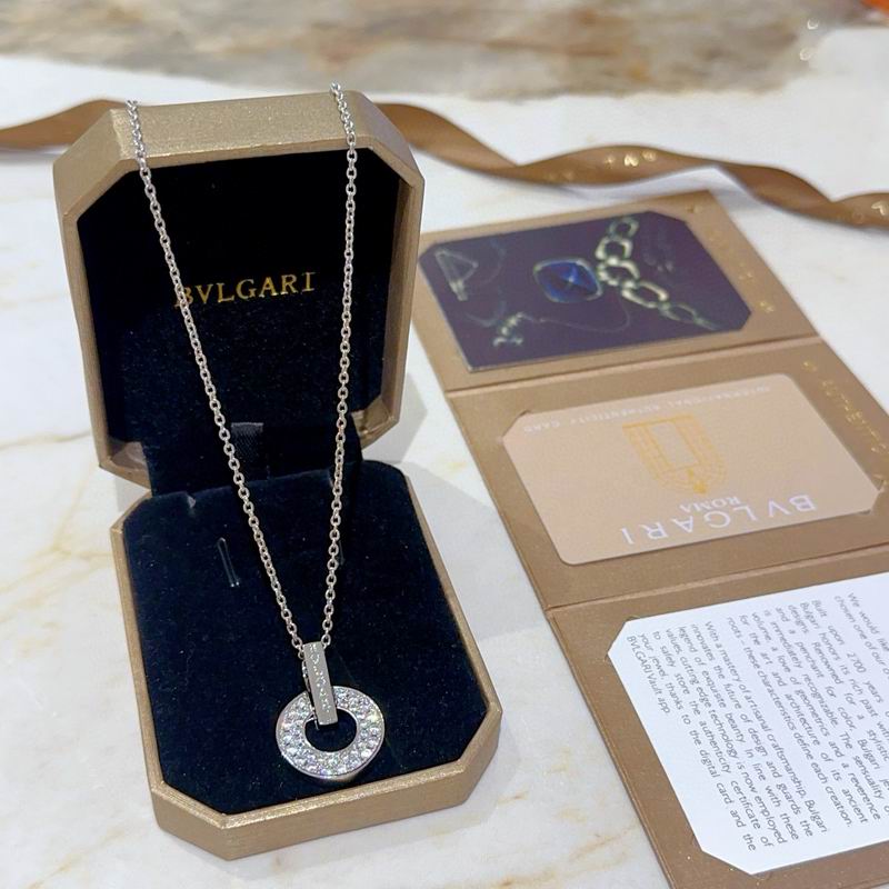 Bvlgari necklace 01yxx167 (5)