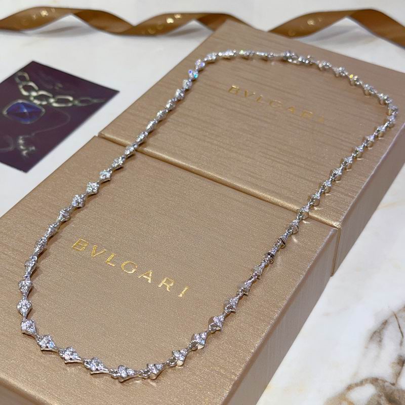 Bvlgari necklace 01yxx169 (2)