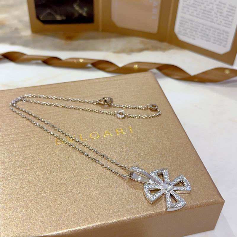 Bvlgari necklace 01yxx170 (4)