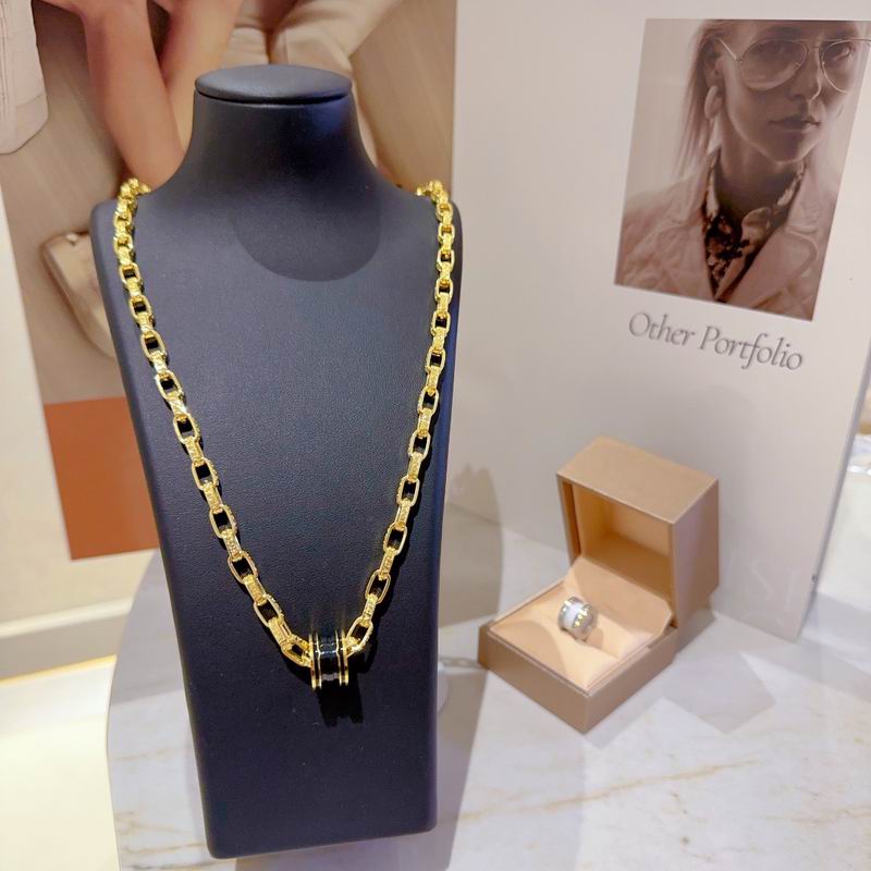 Bvlgari necklace 01yxx171 (1)