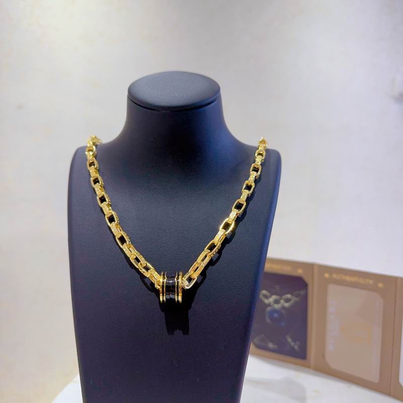 Bvlgari necklace 01yxx171 (3)