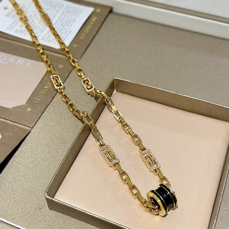Bvlgari necklace 01yxx172 (5)