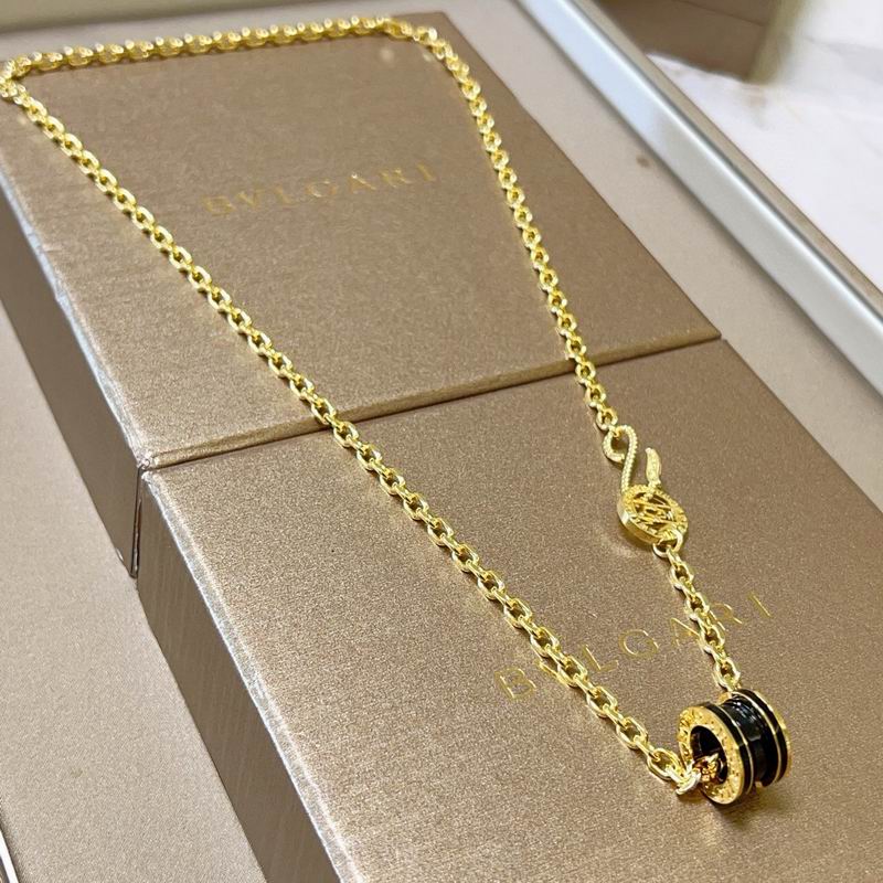 Bvlgari necklace 01yxx173 (1)