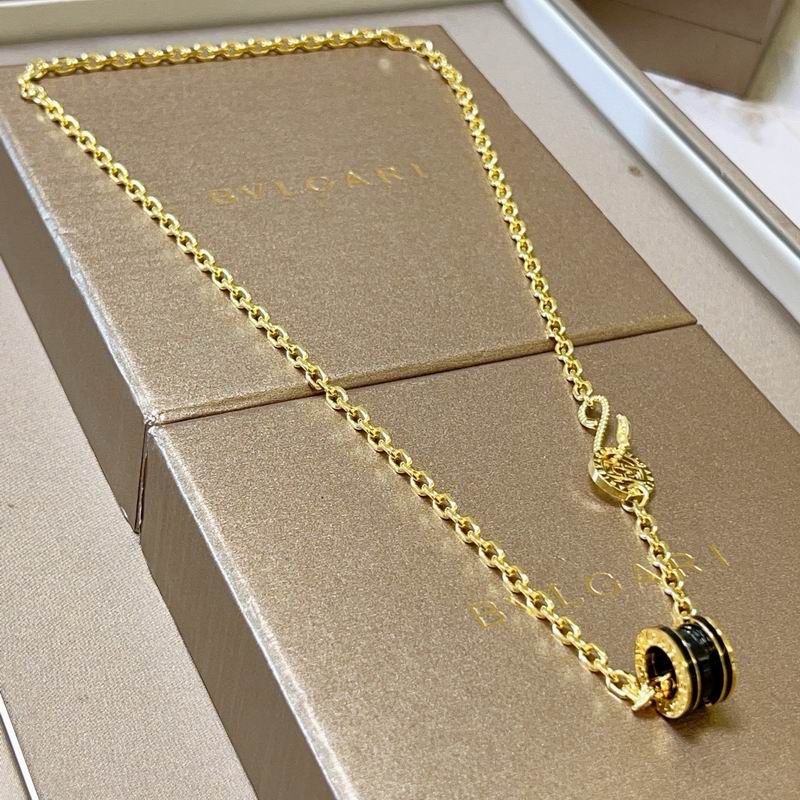 Bvlgari necklace 01yxx173 (4)