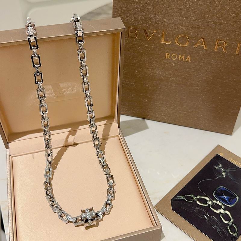 Bvlgari necklace 01yxx175 (2)
