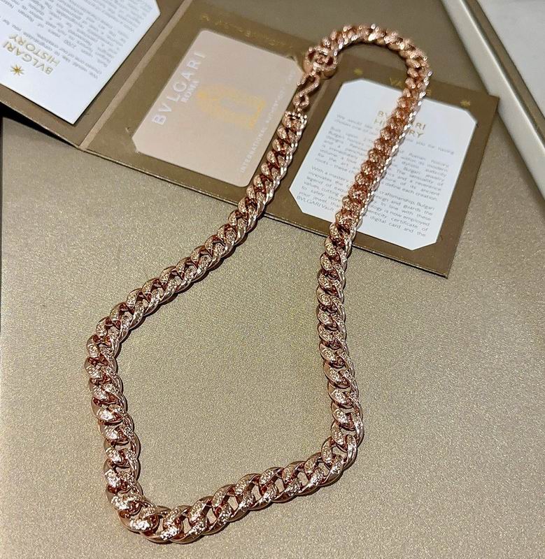 Bvlgari necklace 01yxx177 (3)