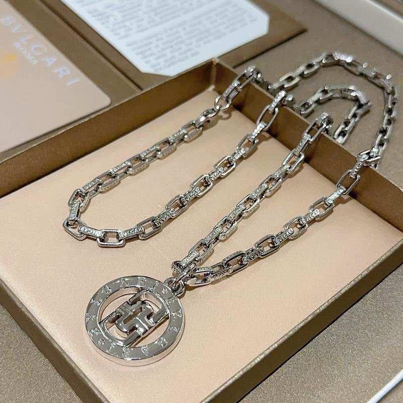Bvlgari necklace 01yxx180 (3)
